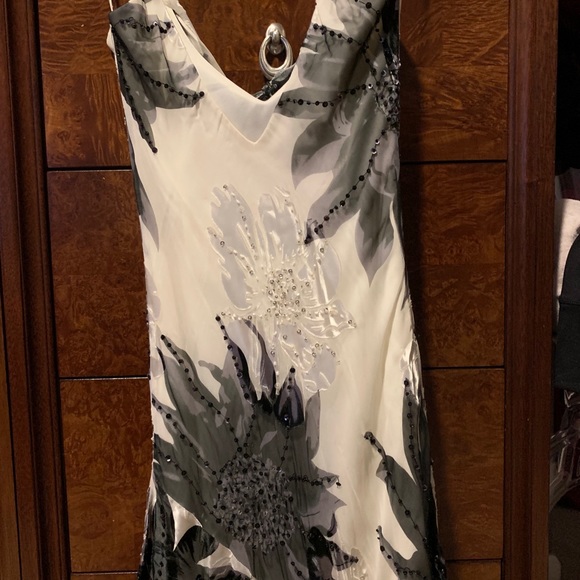 Cashe blk/white floral beaded fringe flow dress - Picture 2 of 14